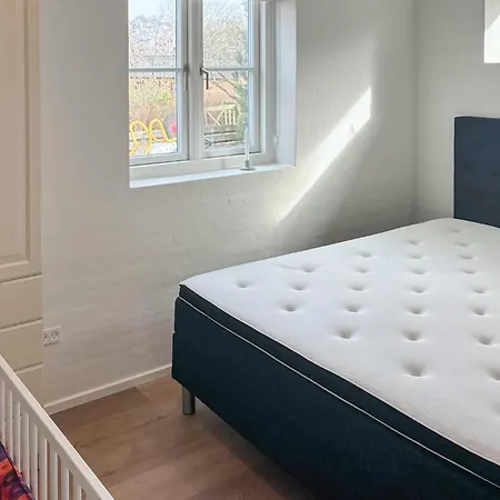 Сasa de vacaciones Preciosa Casa De 4 En *